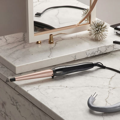 25mm 배럴 1 년 보증과 부드러운 반짝이는 커일을 위해 110-240V 전압과 세라믹 헤어 커러