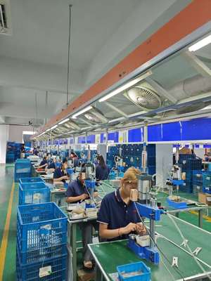 1200W 티타늄 드라이어 브러시, 3단계 온도 조절 및 1년 보증, 곱슬거림 없는 스타일링